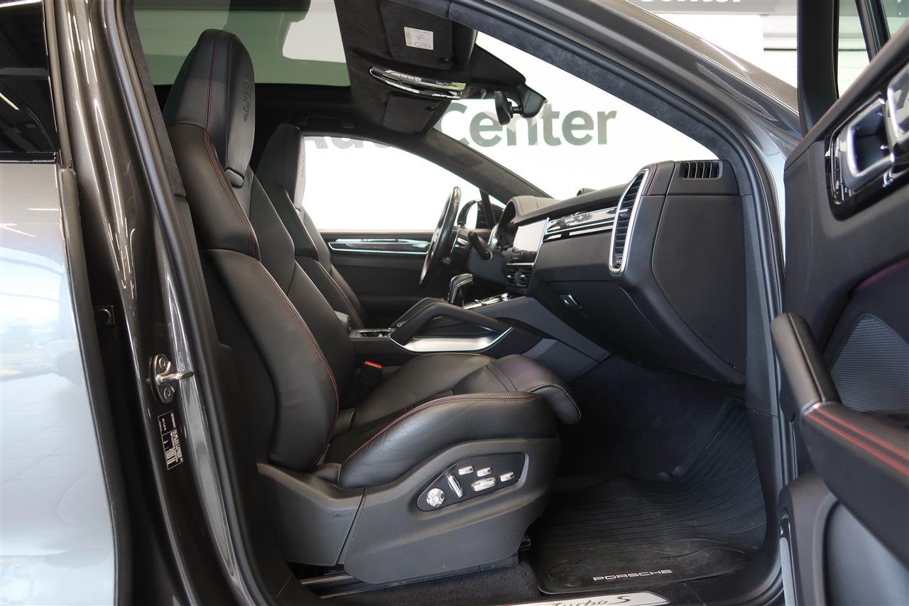 Porsche Cayenne 2020