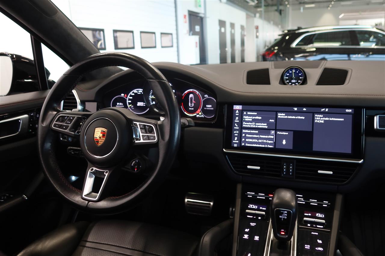 Porsche Cayenne 2020