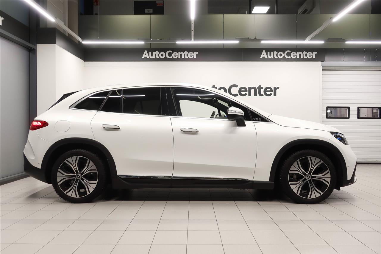 Mercedes-Benz EQE 2024