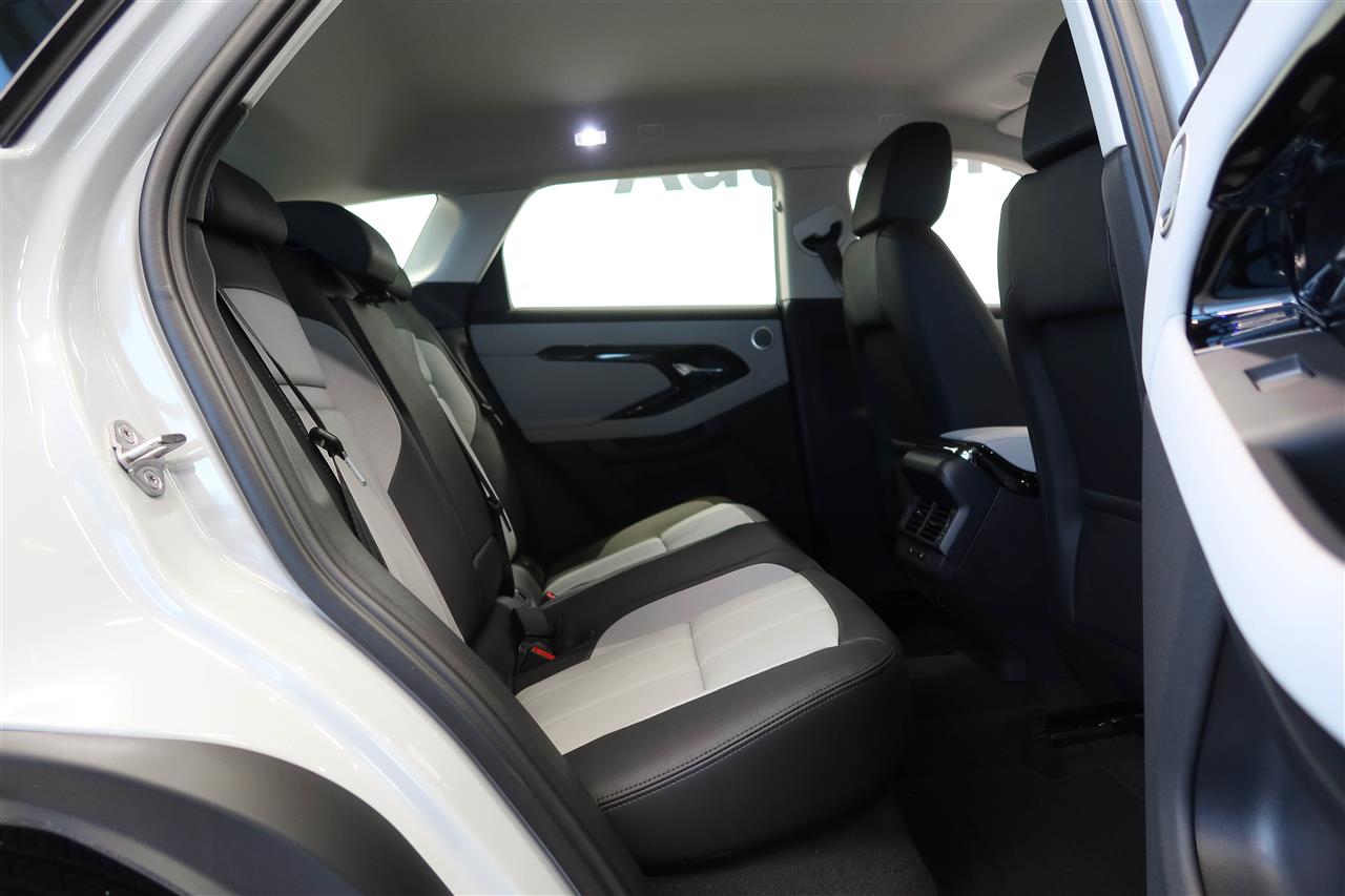 Land Rover Range Rover Evoque 2025