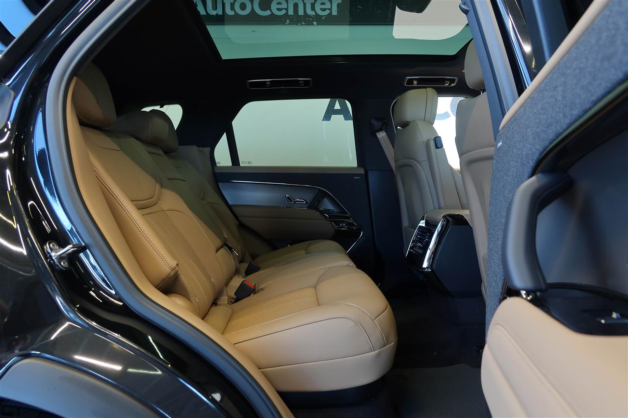 Land Rover Range Rover Sport 2026