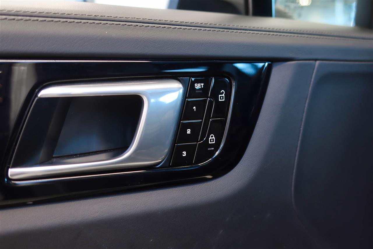 Porsche Cayenne 2020