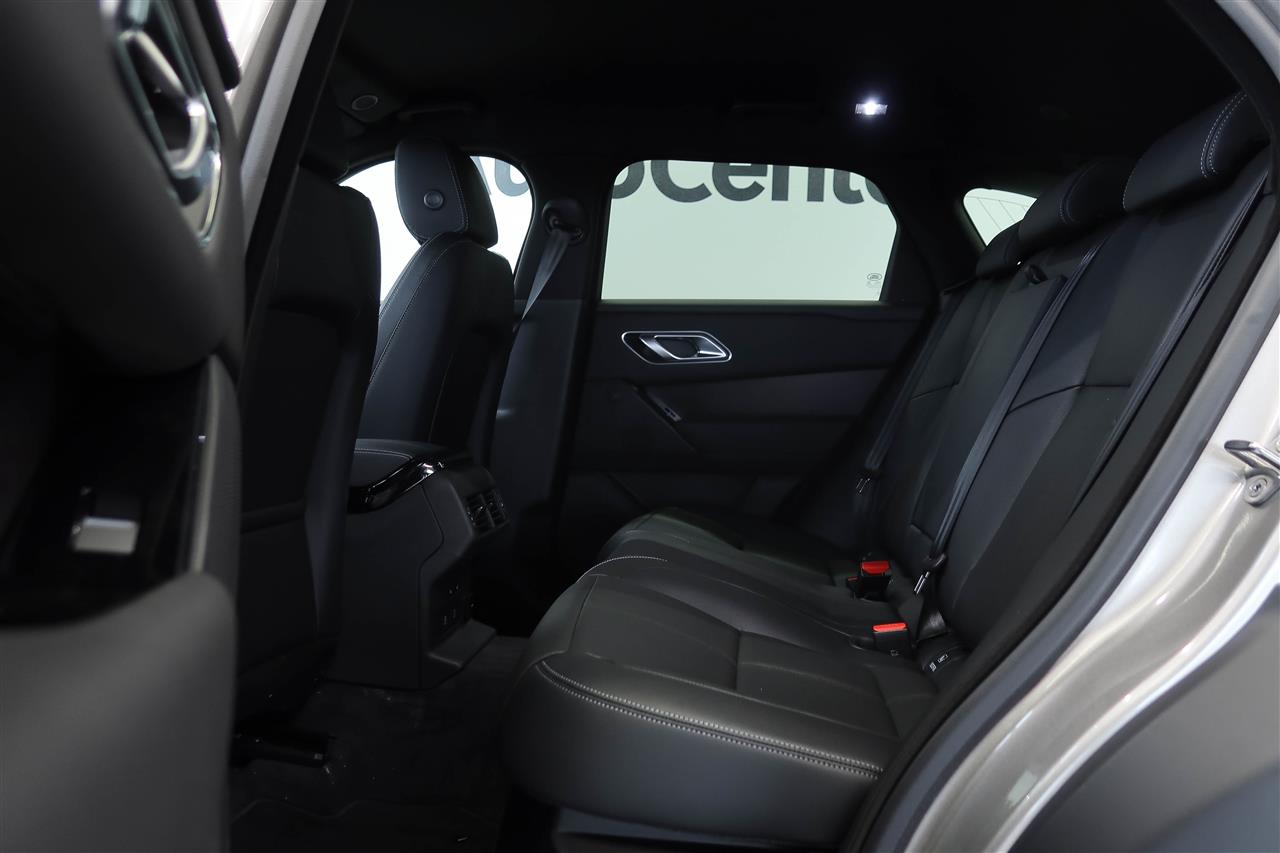 Land Rover Range Rover Velar 2026