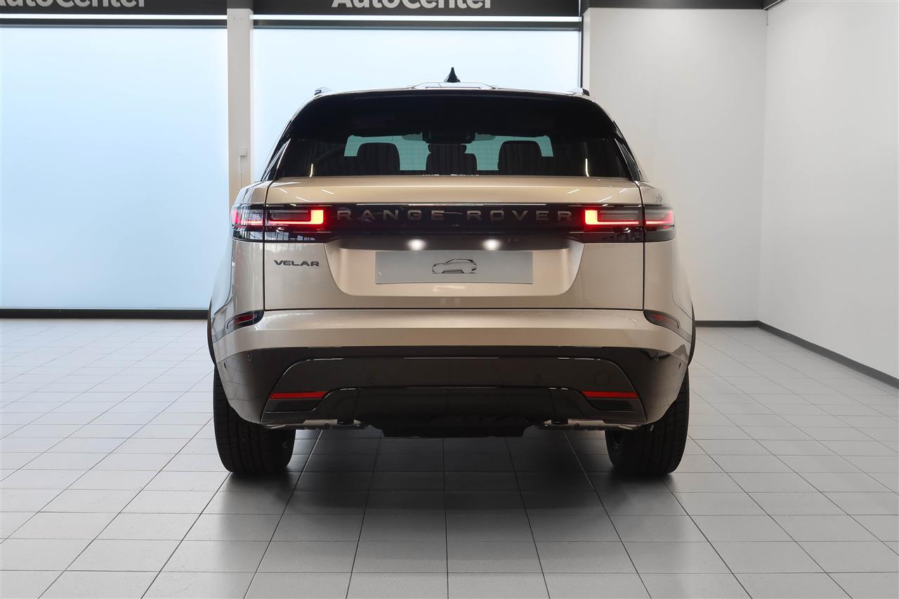 Land Rover Range Rover Velar 2026