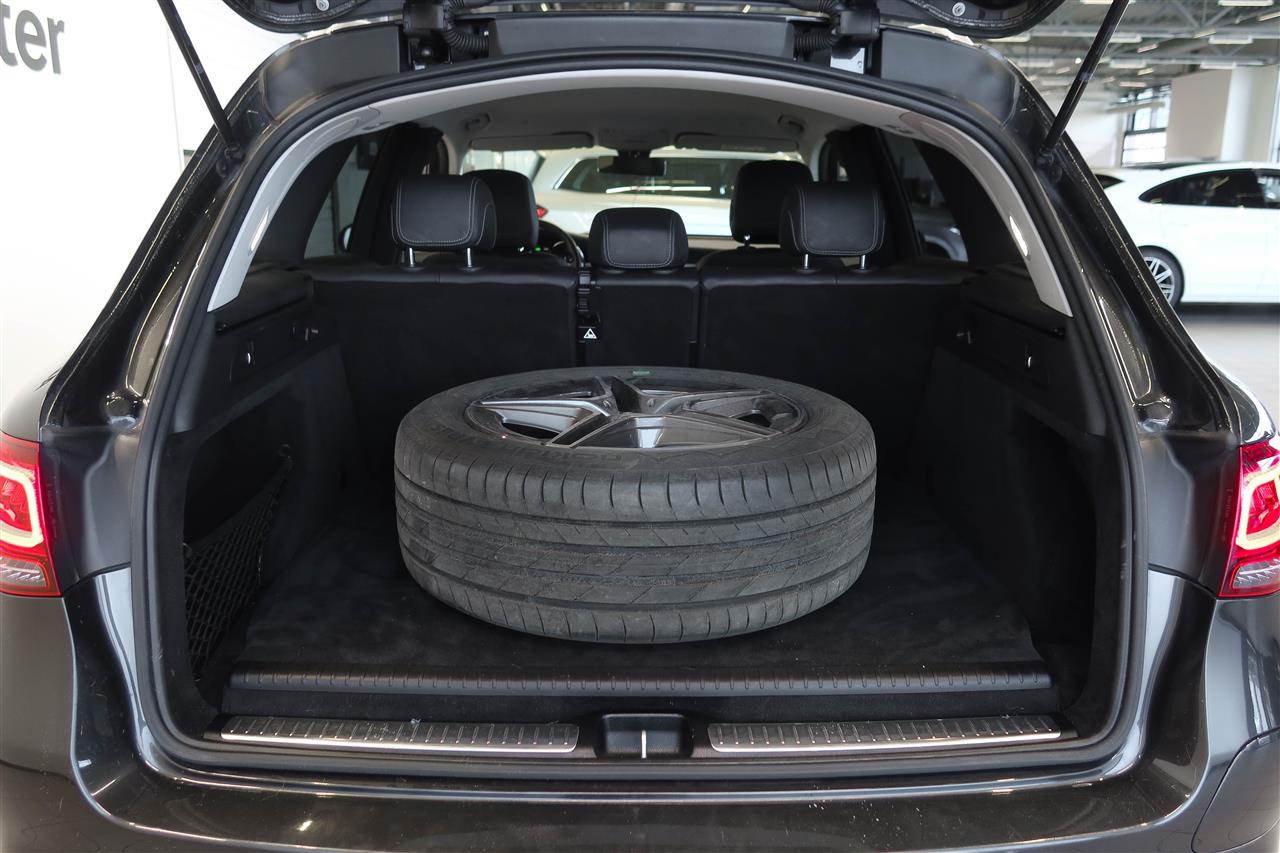 Mercedes-Benz GLC 2021