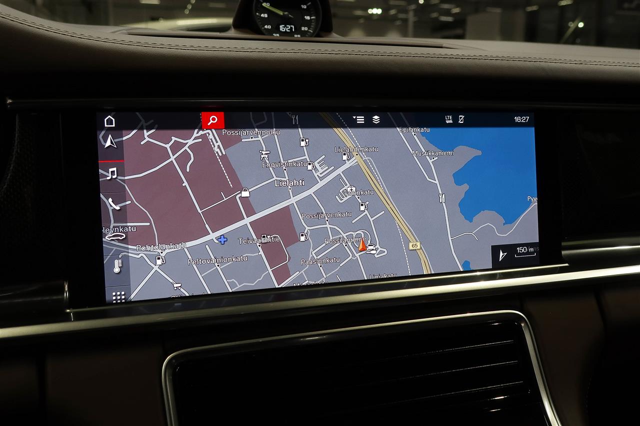 Porsche Panamera 2019