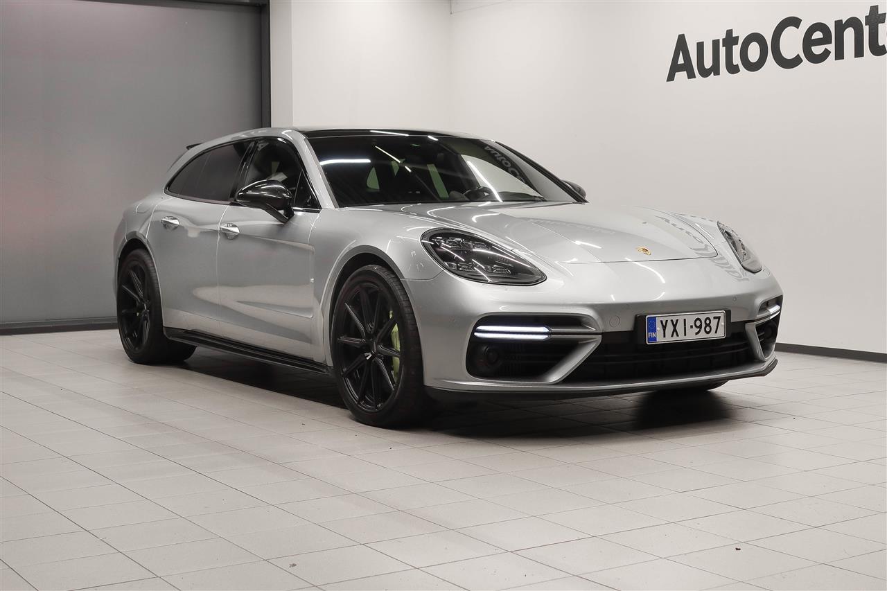 Porsche Panamera 2019