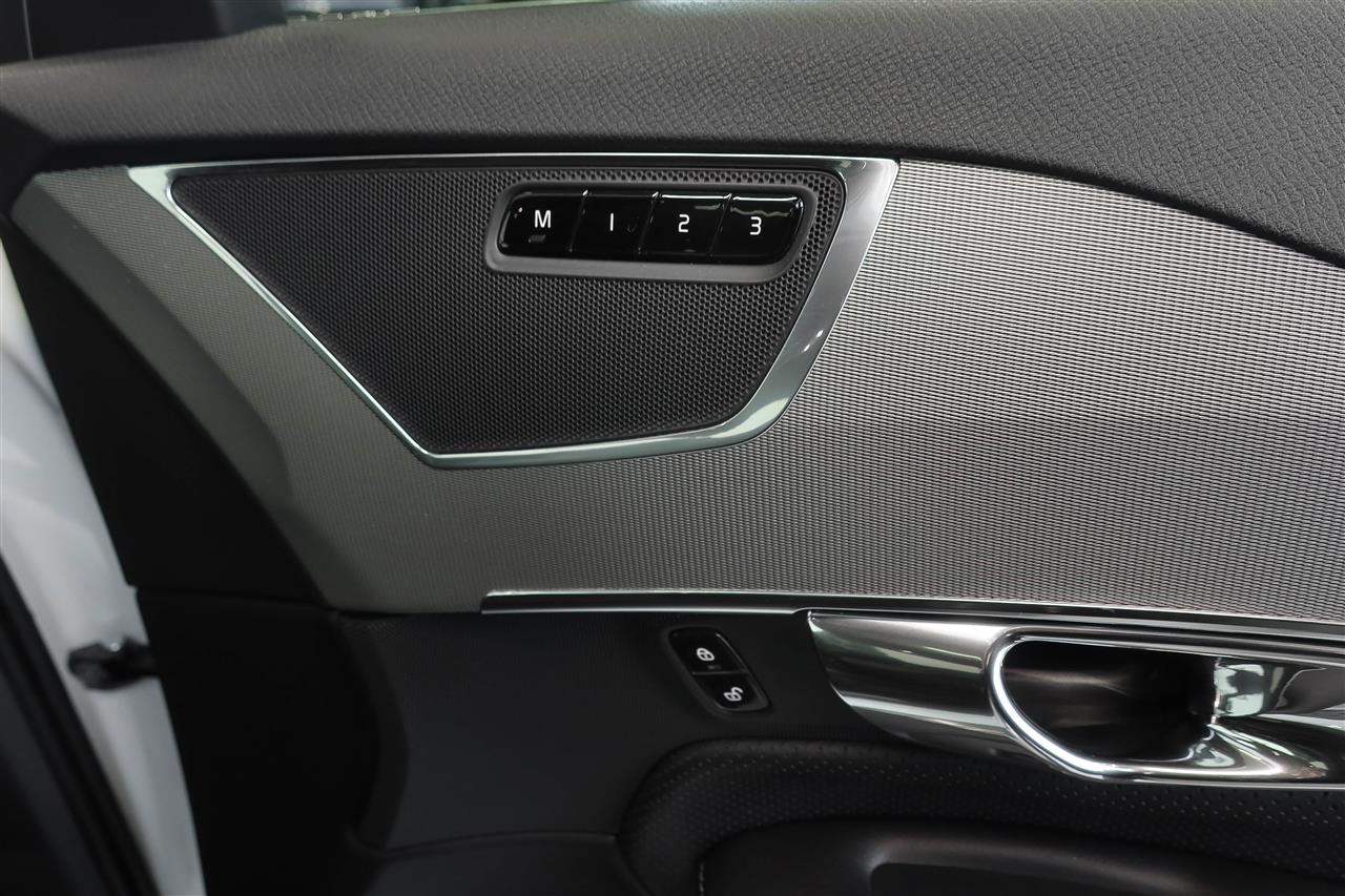 Volvo XC90 2016