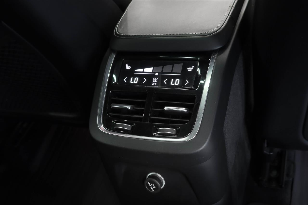 Volvo XC90 2016