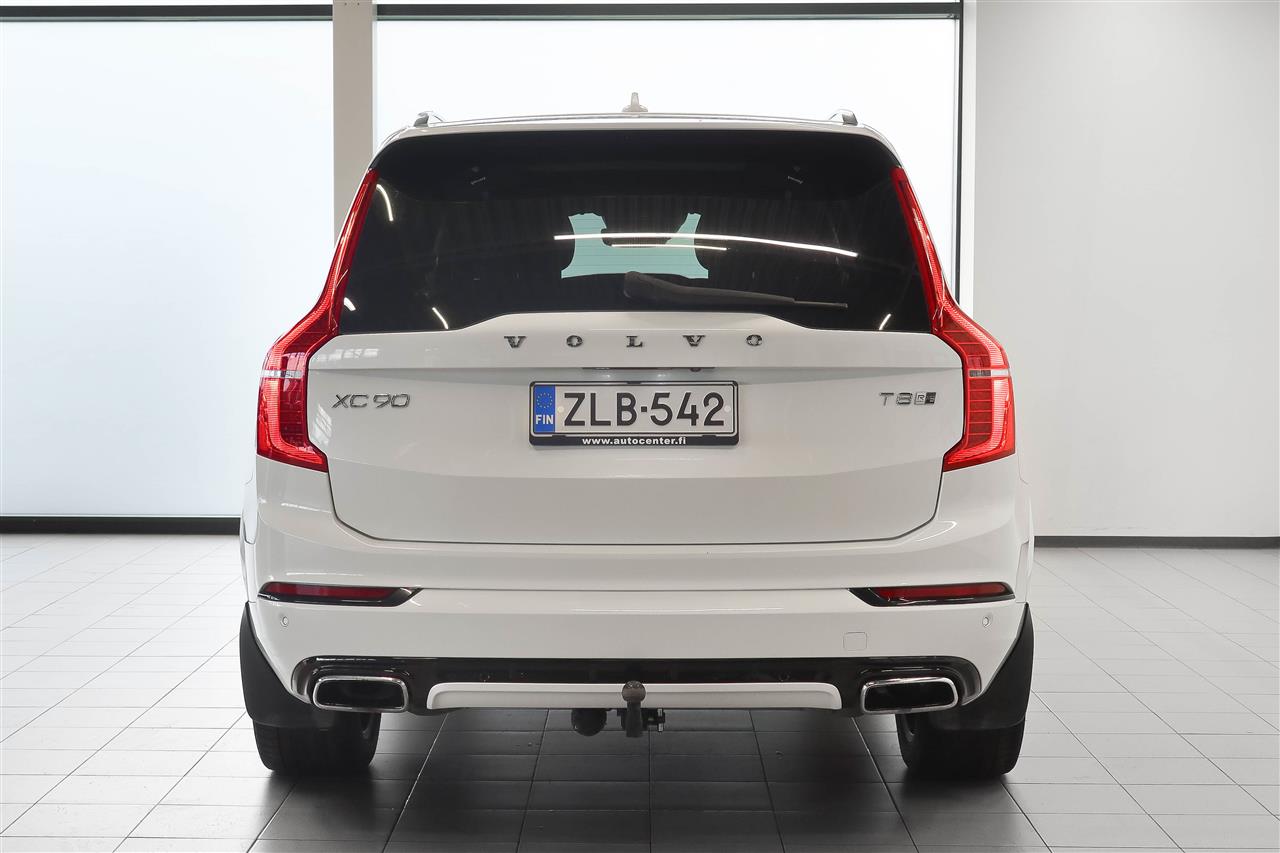 Volvo XC90 2016