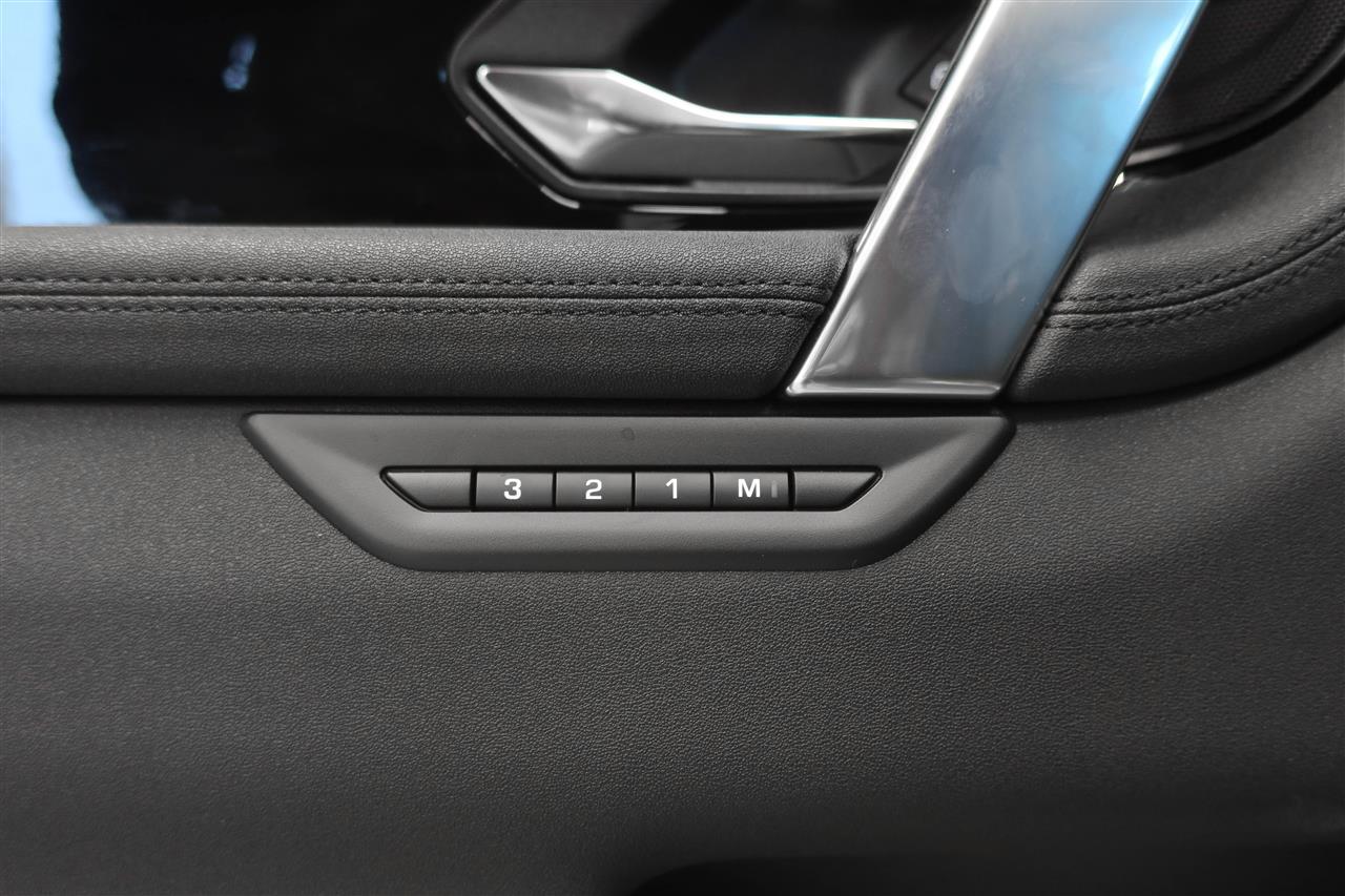 Land Rover Discovery Sport 2023