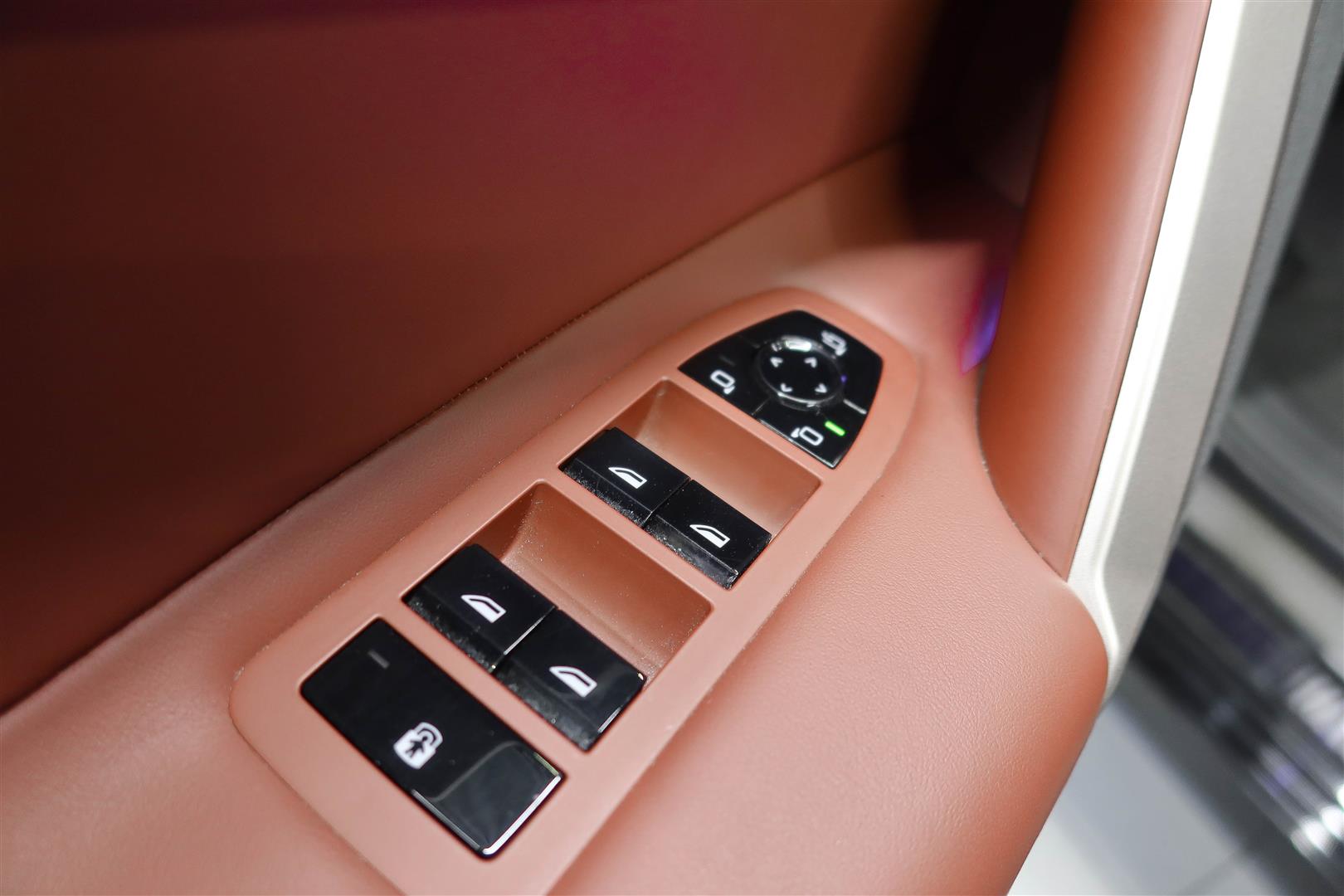 BMW ix M60 2023