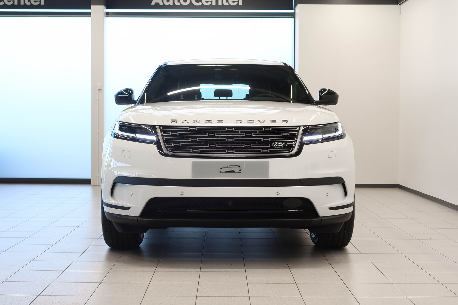 Land Rover Range Rover Velar 2026