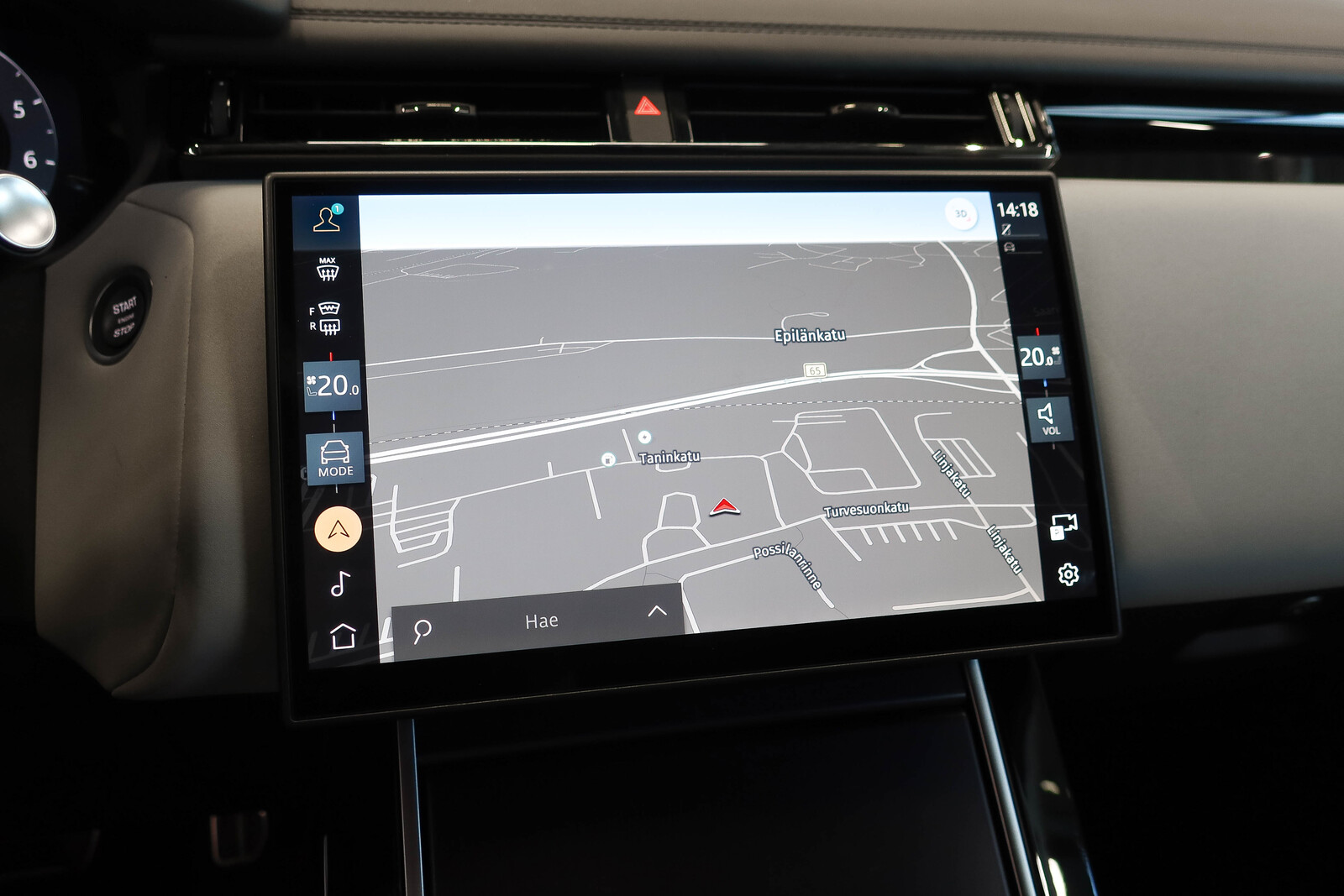 Land Rover Range Rover Velar 2026