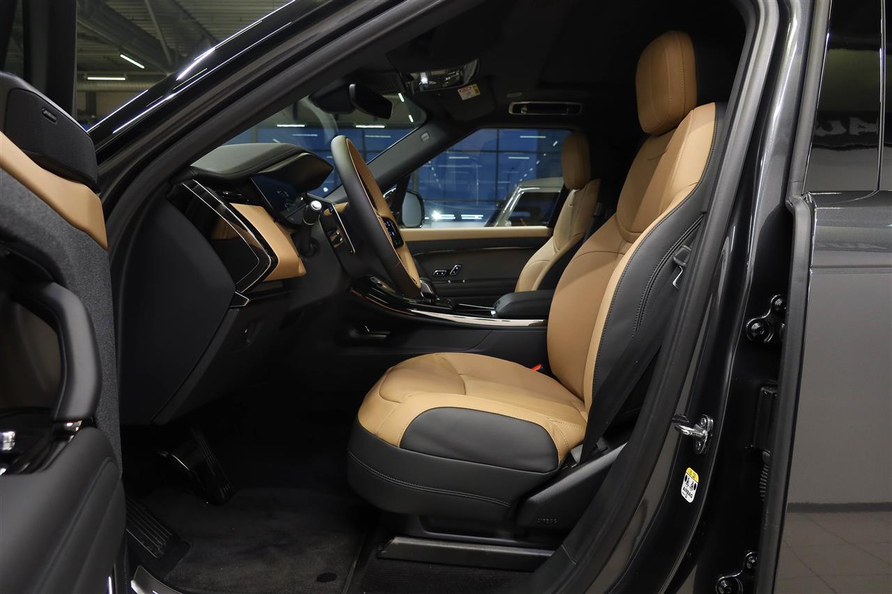 Land Rover Range Rover Sport 2025