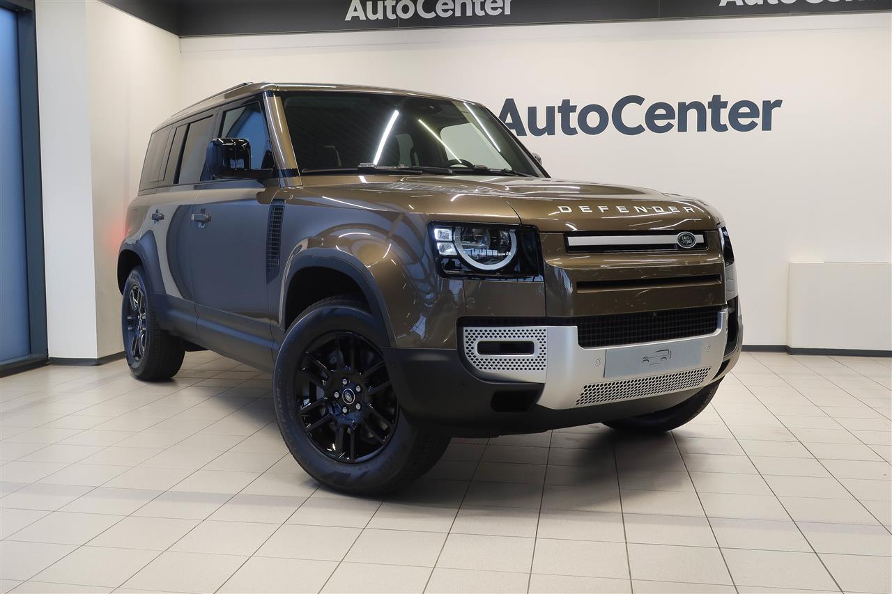 Land Rover Defender 2025