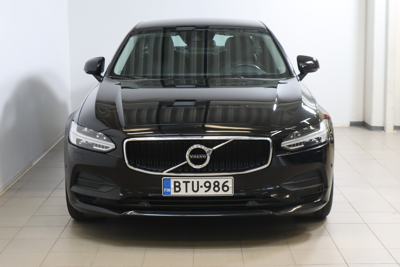 VOLVO S90 2017