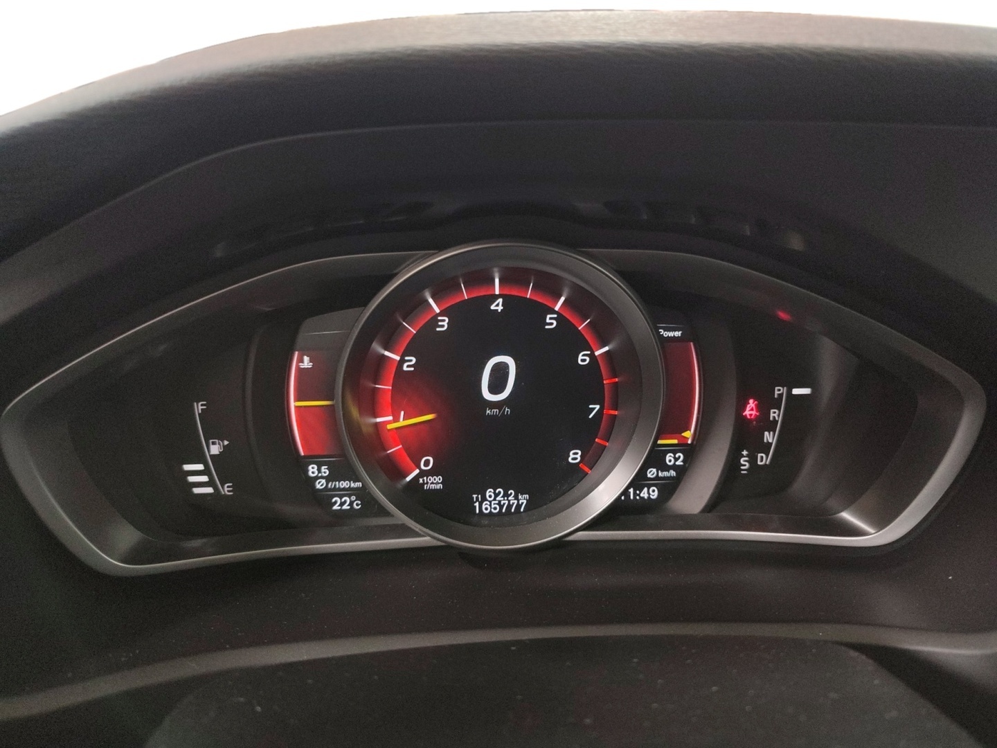 VOLVO V40 Cross Country 2019