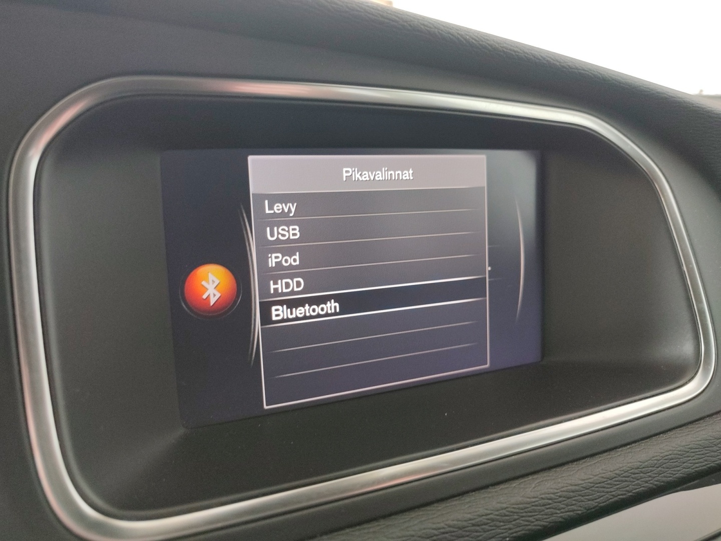 VOLVO V40 Cross Country 2019