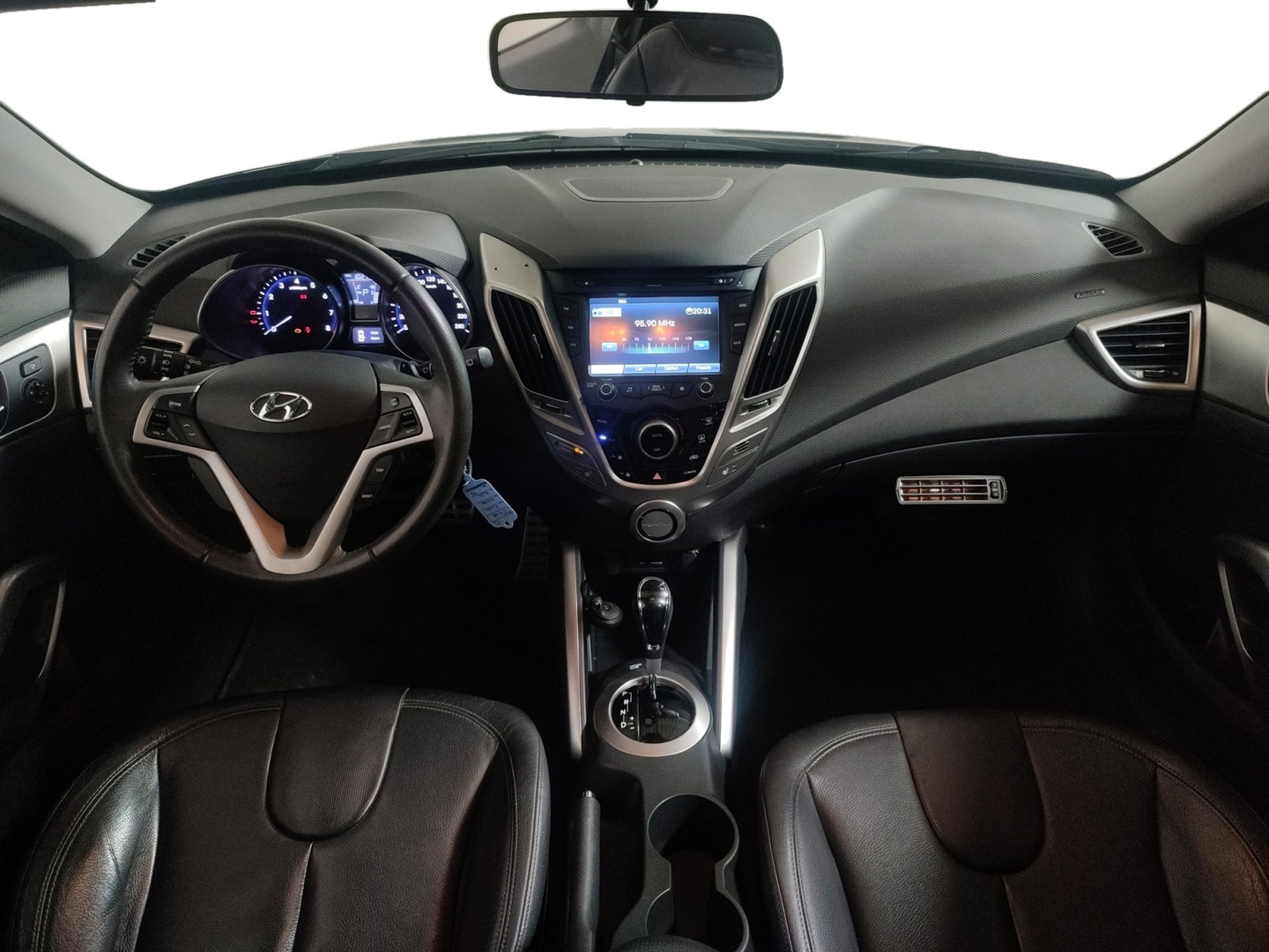 HYUNDAI Veloster 2012