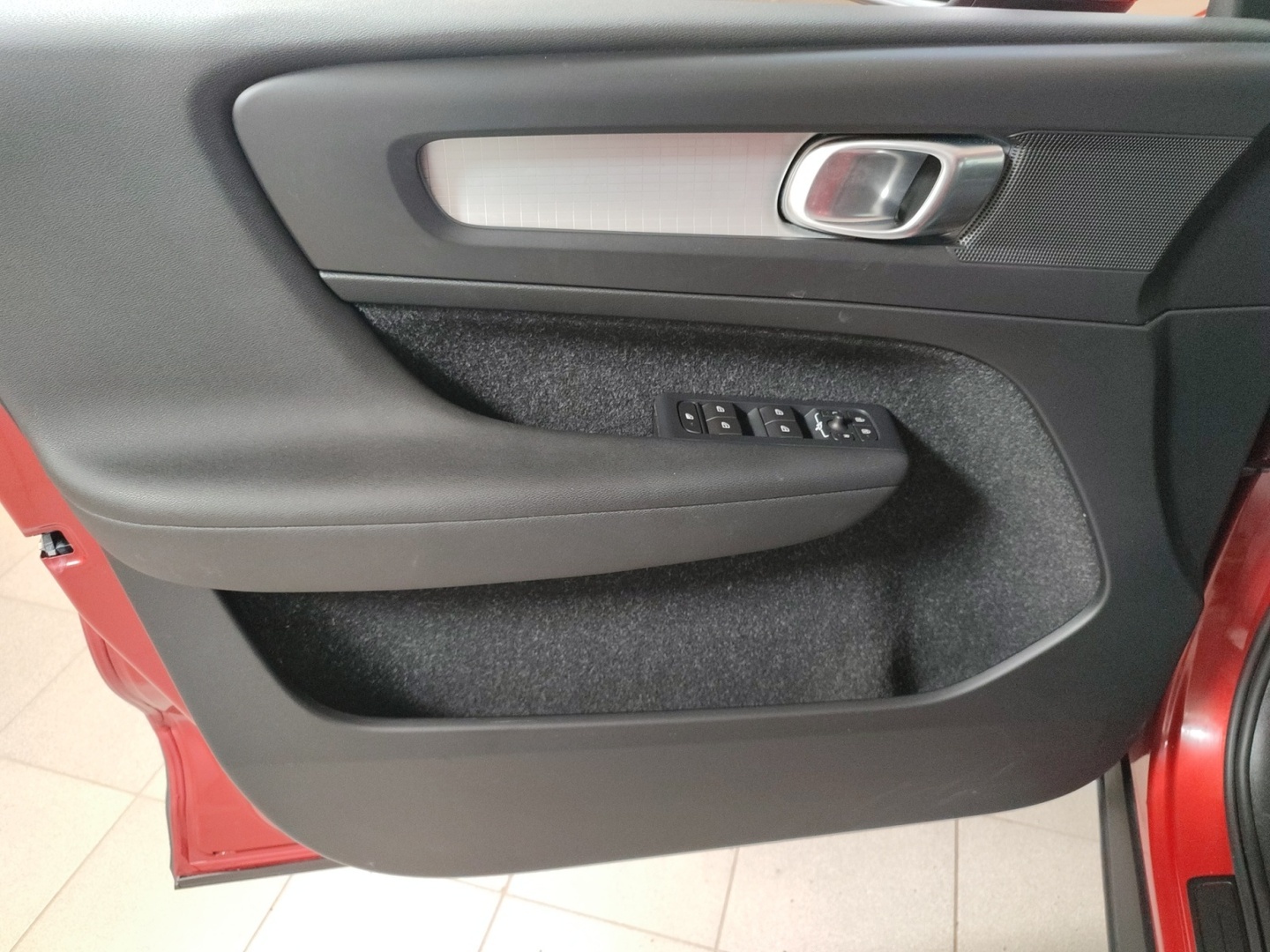VOLVO XC40 2019