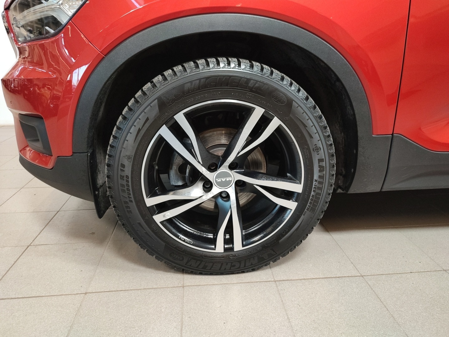 VOLVO XC40 2019