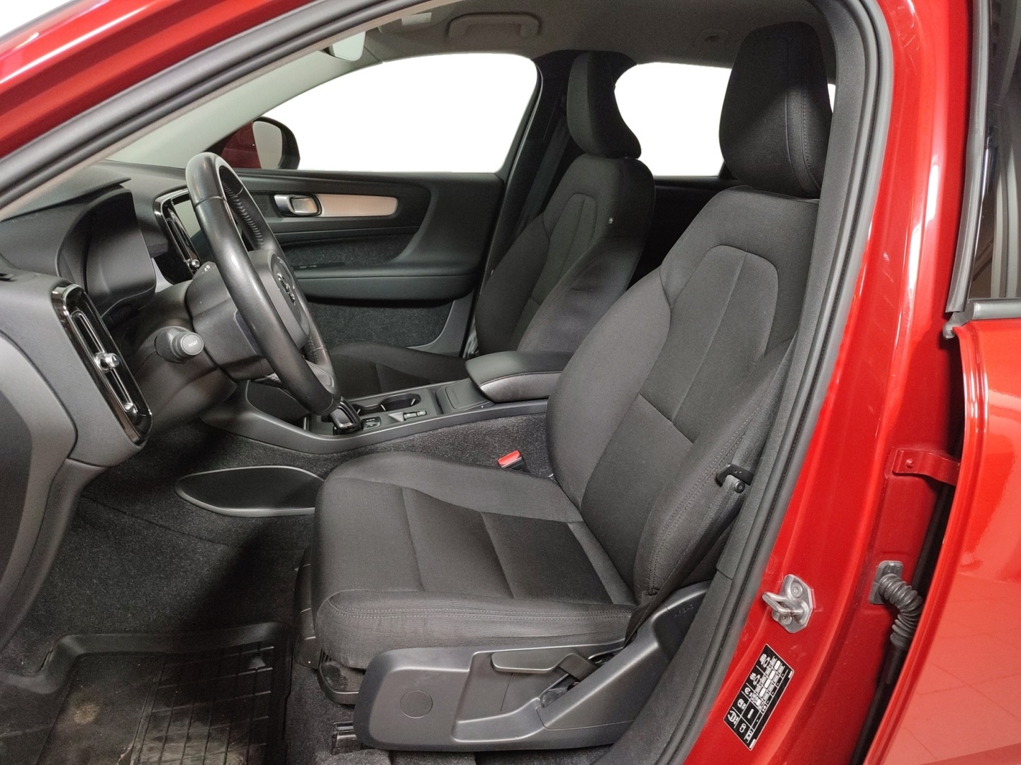 VOLVO XC40 2019