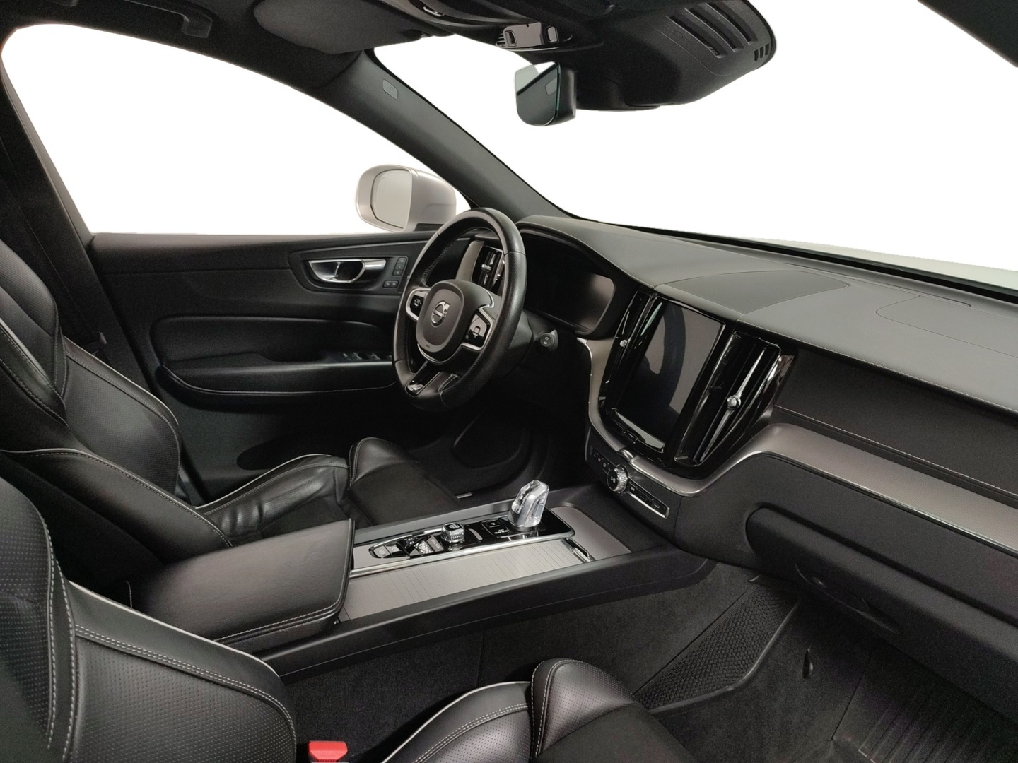 VOLVO XC60 2019