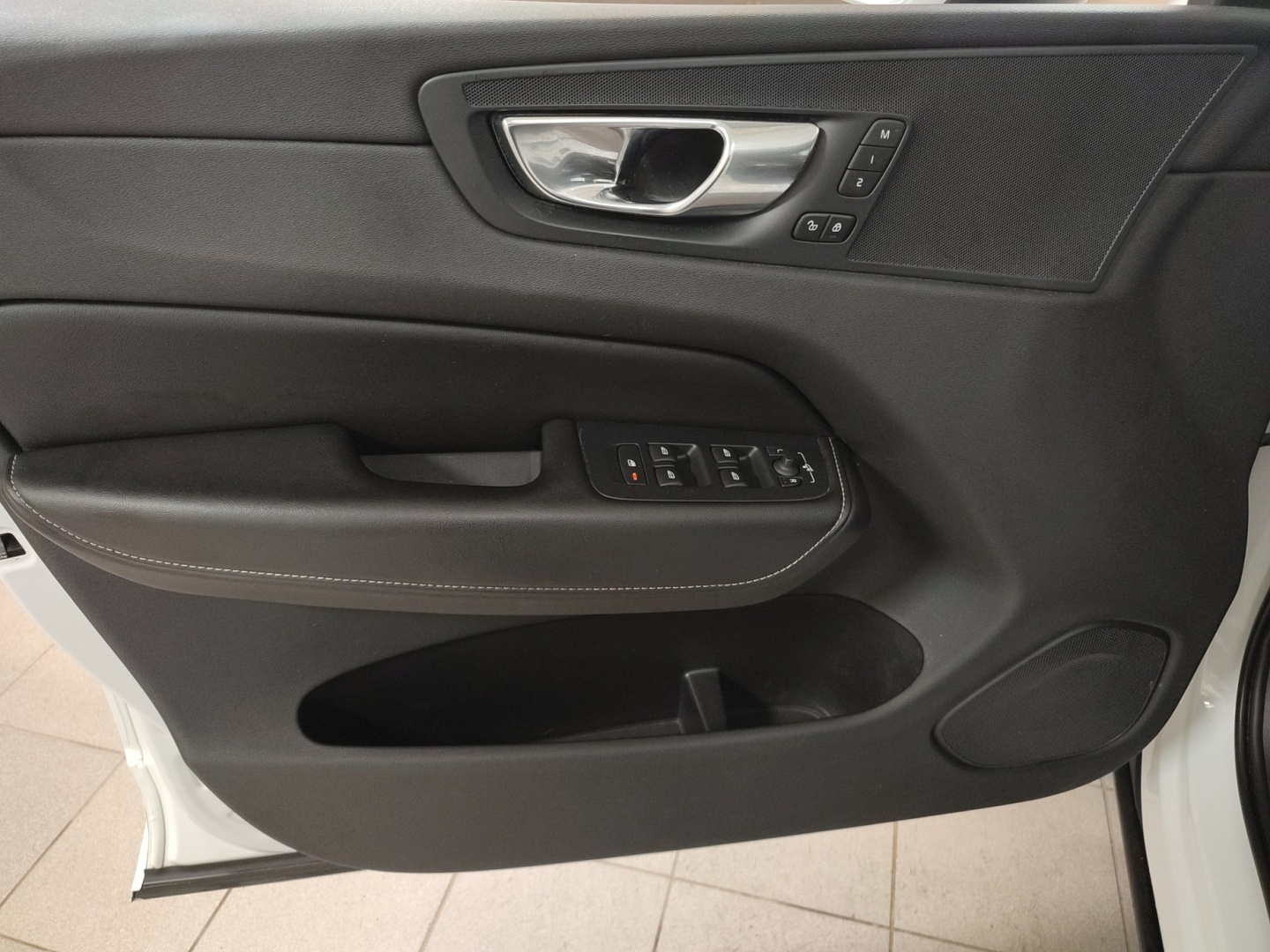 VOLVO XC60 2019
