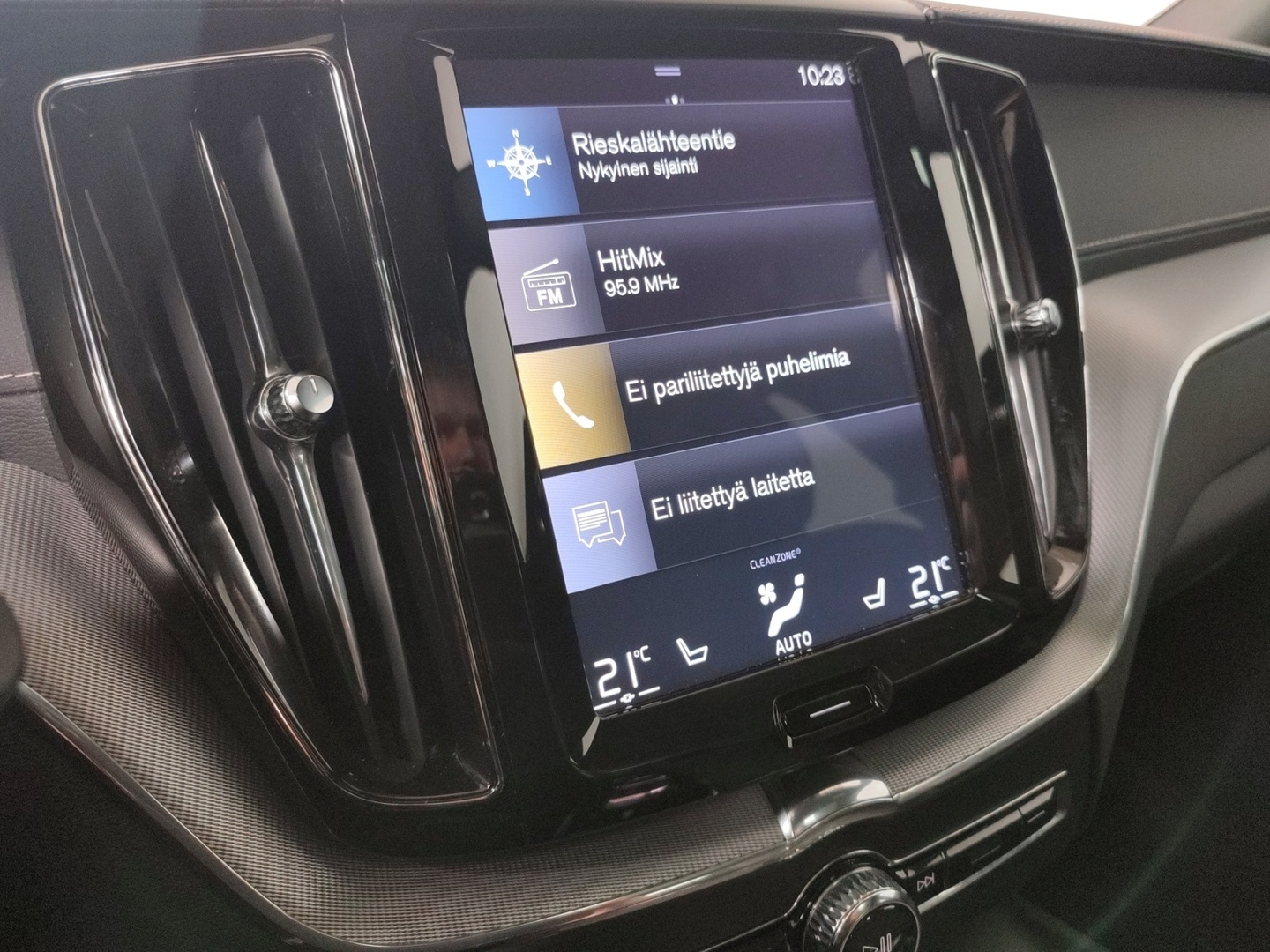 VOLVO XC60 2019