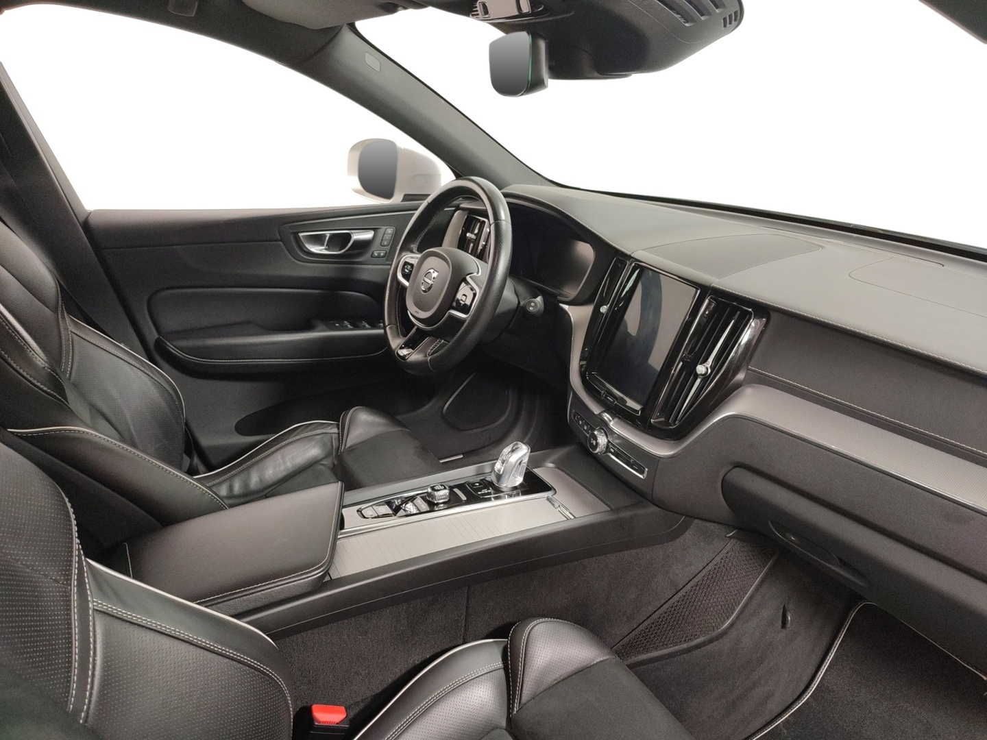 VOLVO XC60 2019