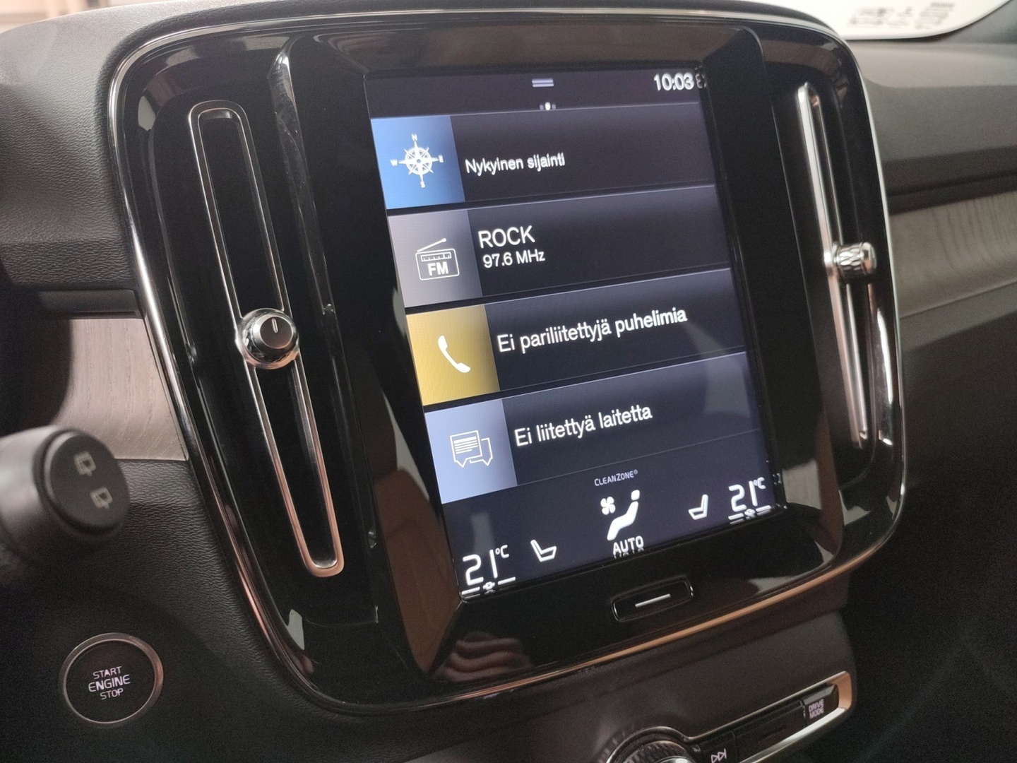 VOLVO XC40 2020