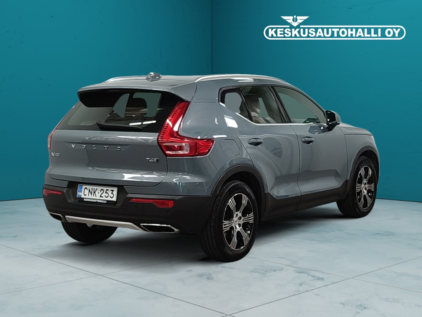 VOLVO XC40 2020
