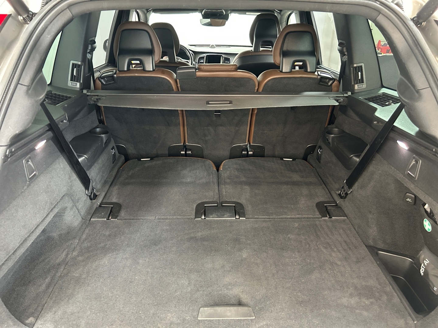 VOLVO XC90 2020