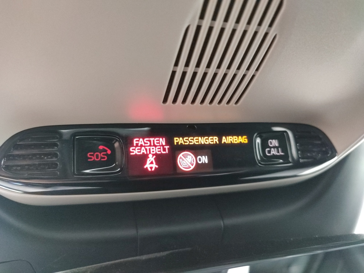 VOLVO XC40 2020