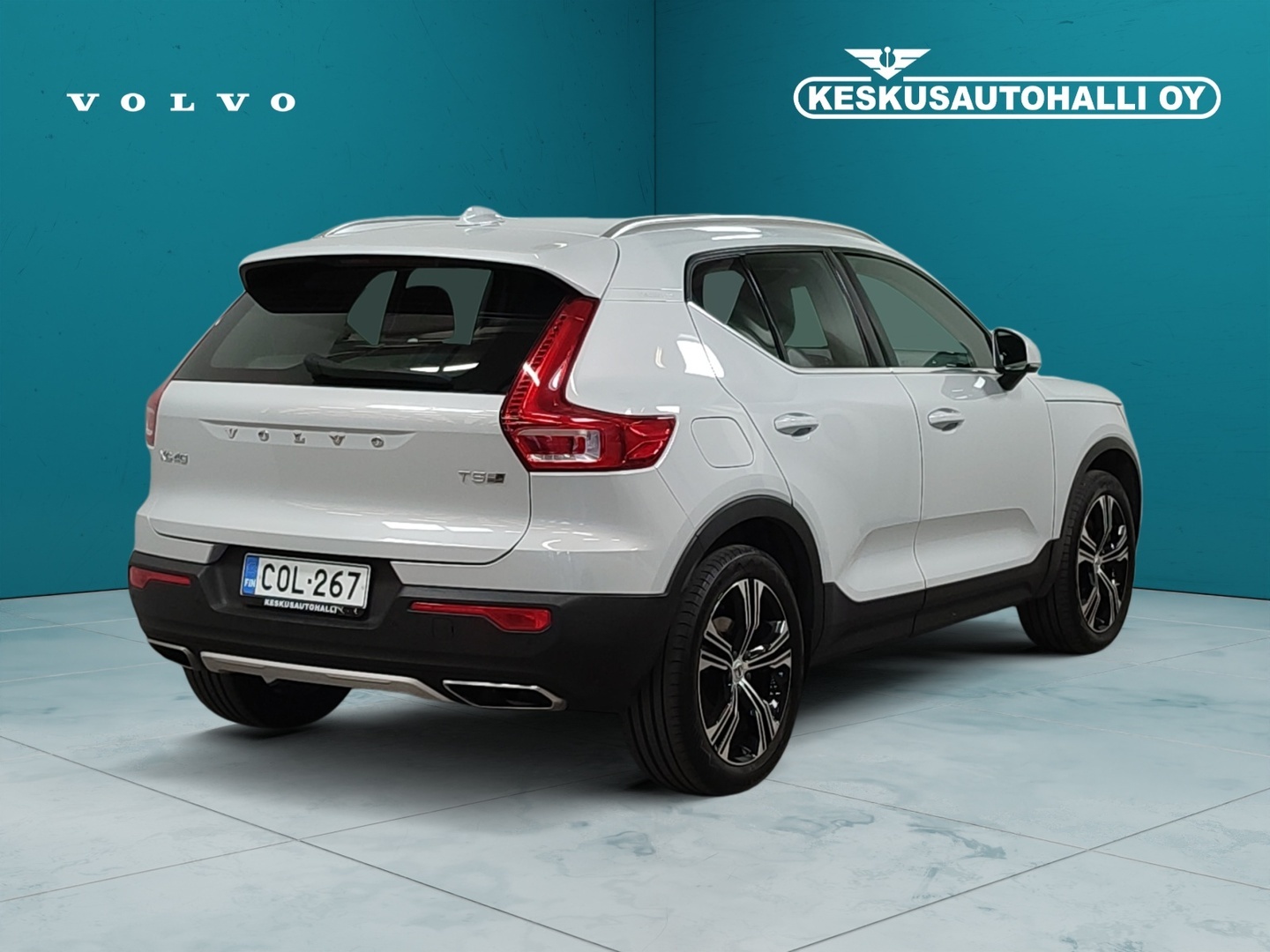 VOLVO XC40 2020