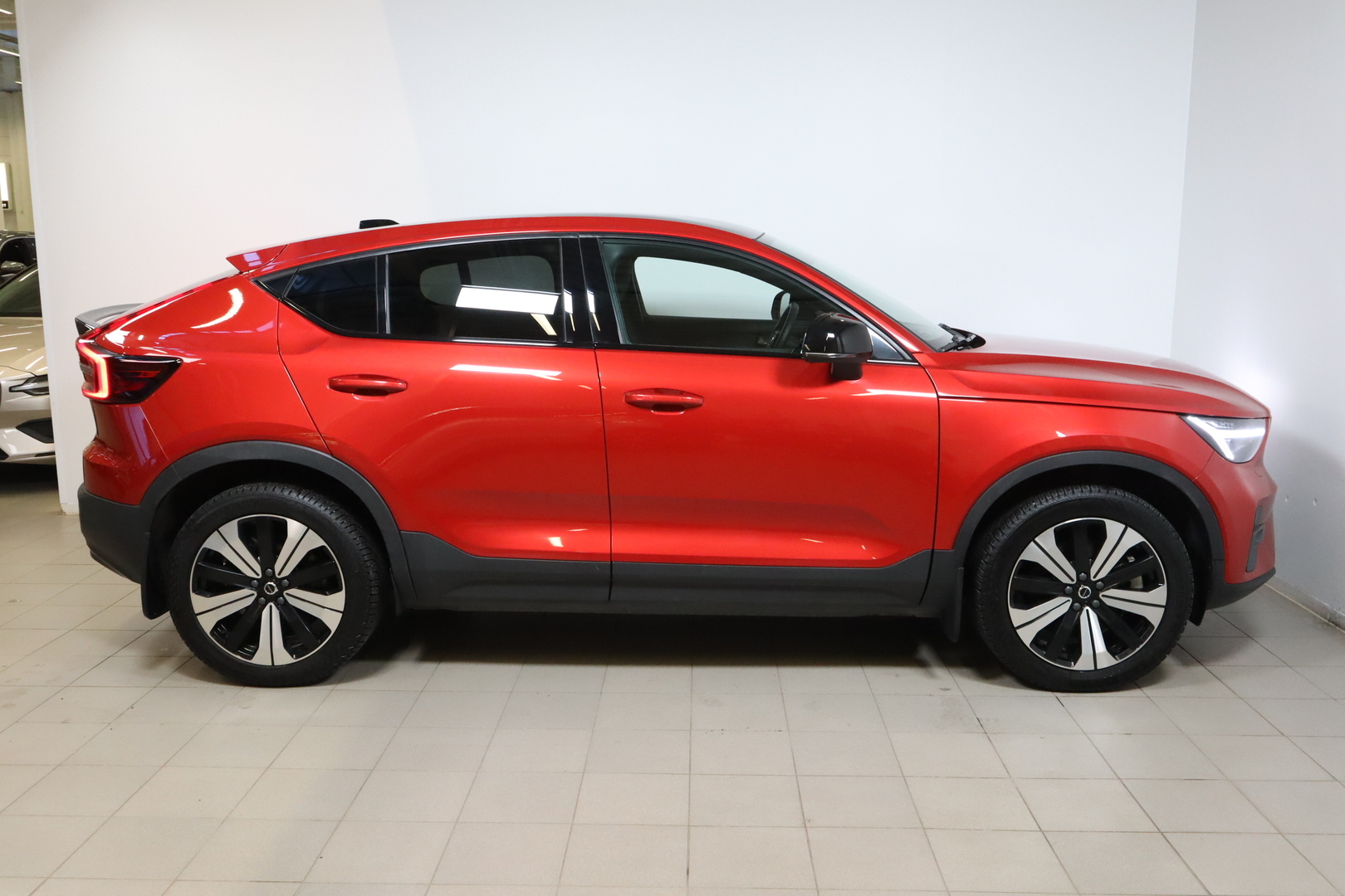 VOLVO C40 2023