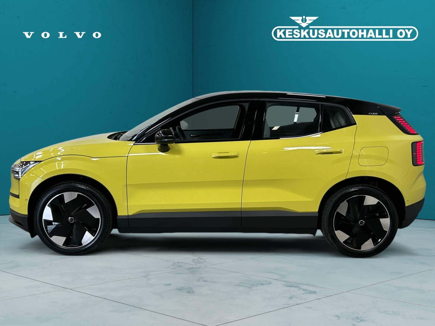 VOLVO EX30 2024