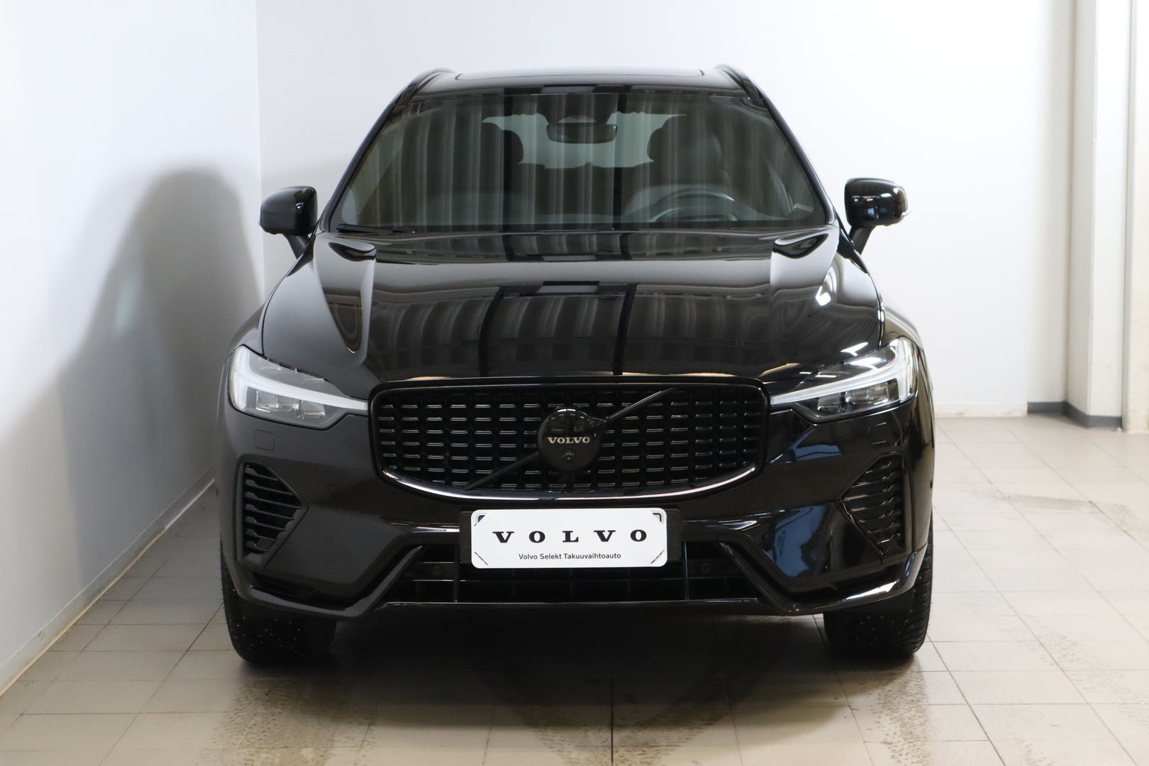VOLVO XC60 2025