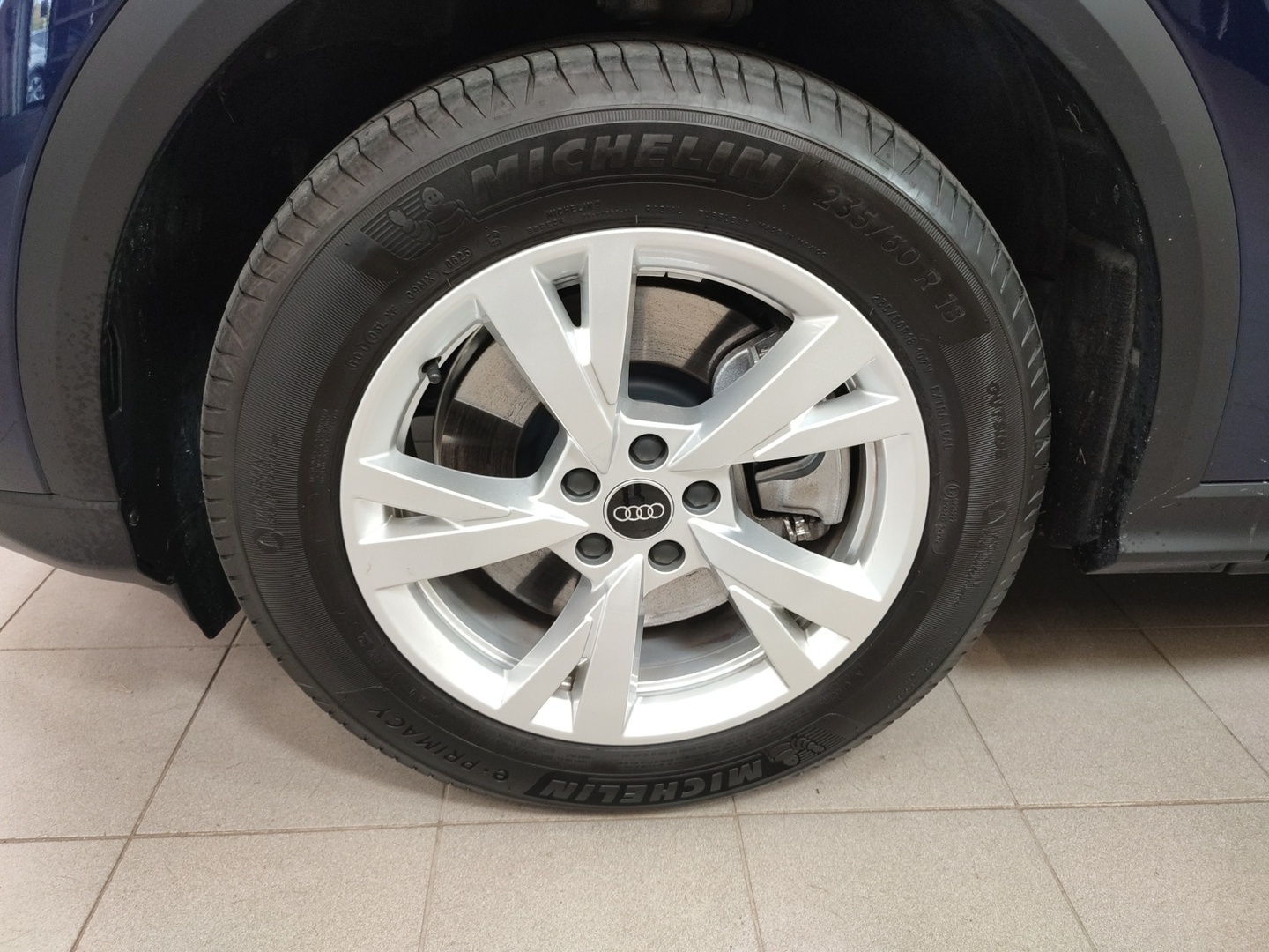 AUDI Q5 2025