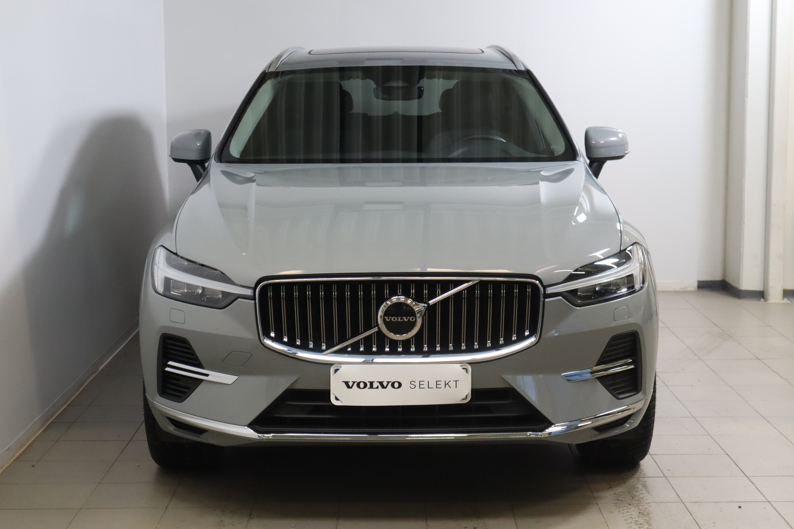 VOLVO XC60 2024