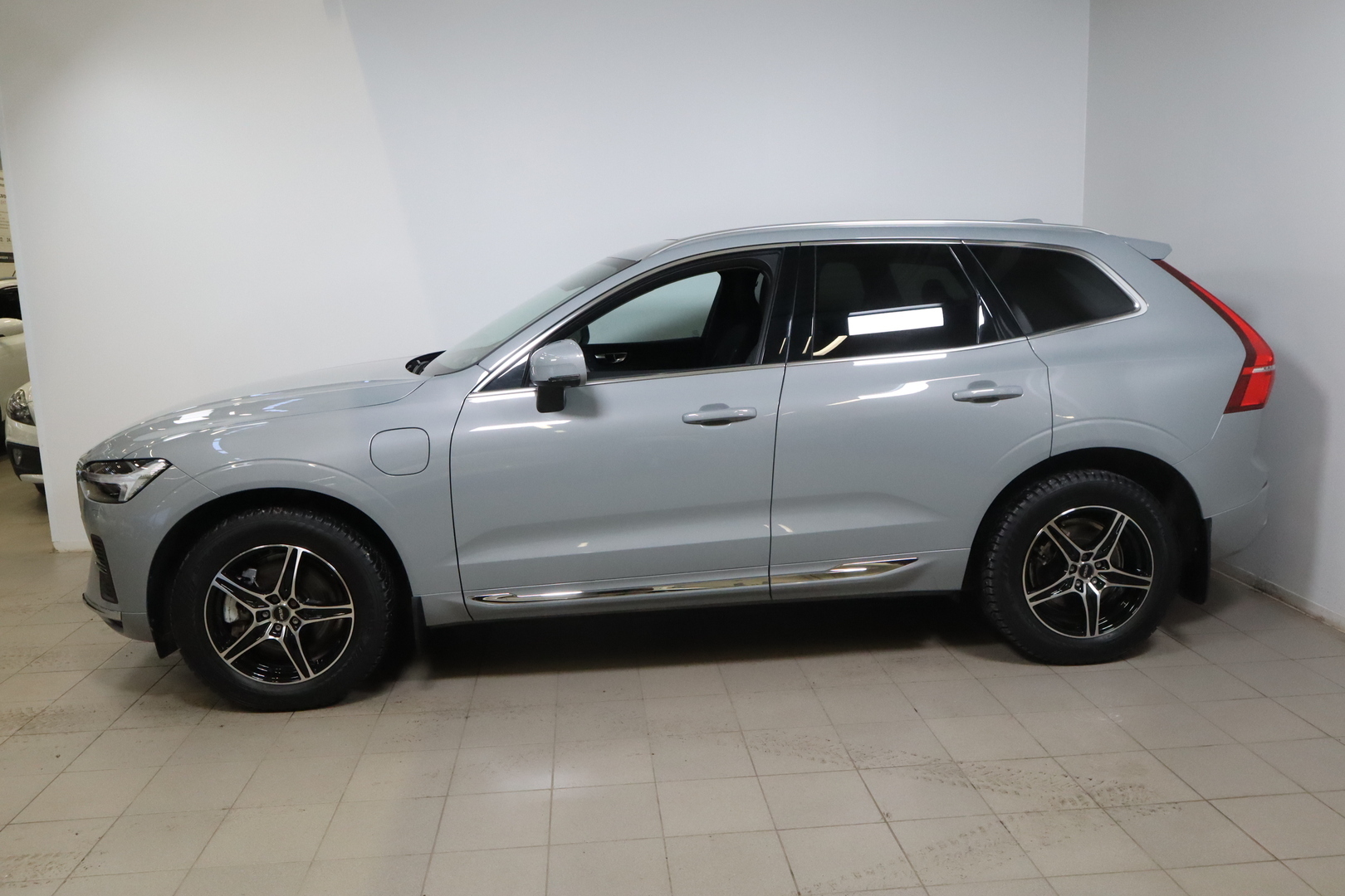 VOLVO XC60 2024