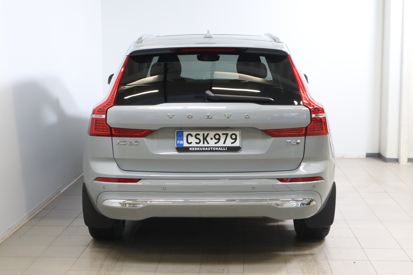 VOLVO XC60 2024