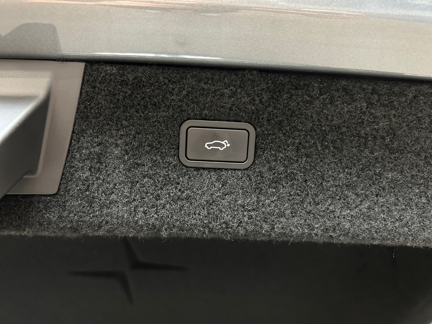 POLESTAR 4 2026