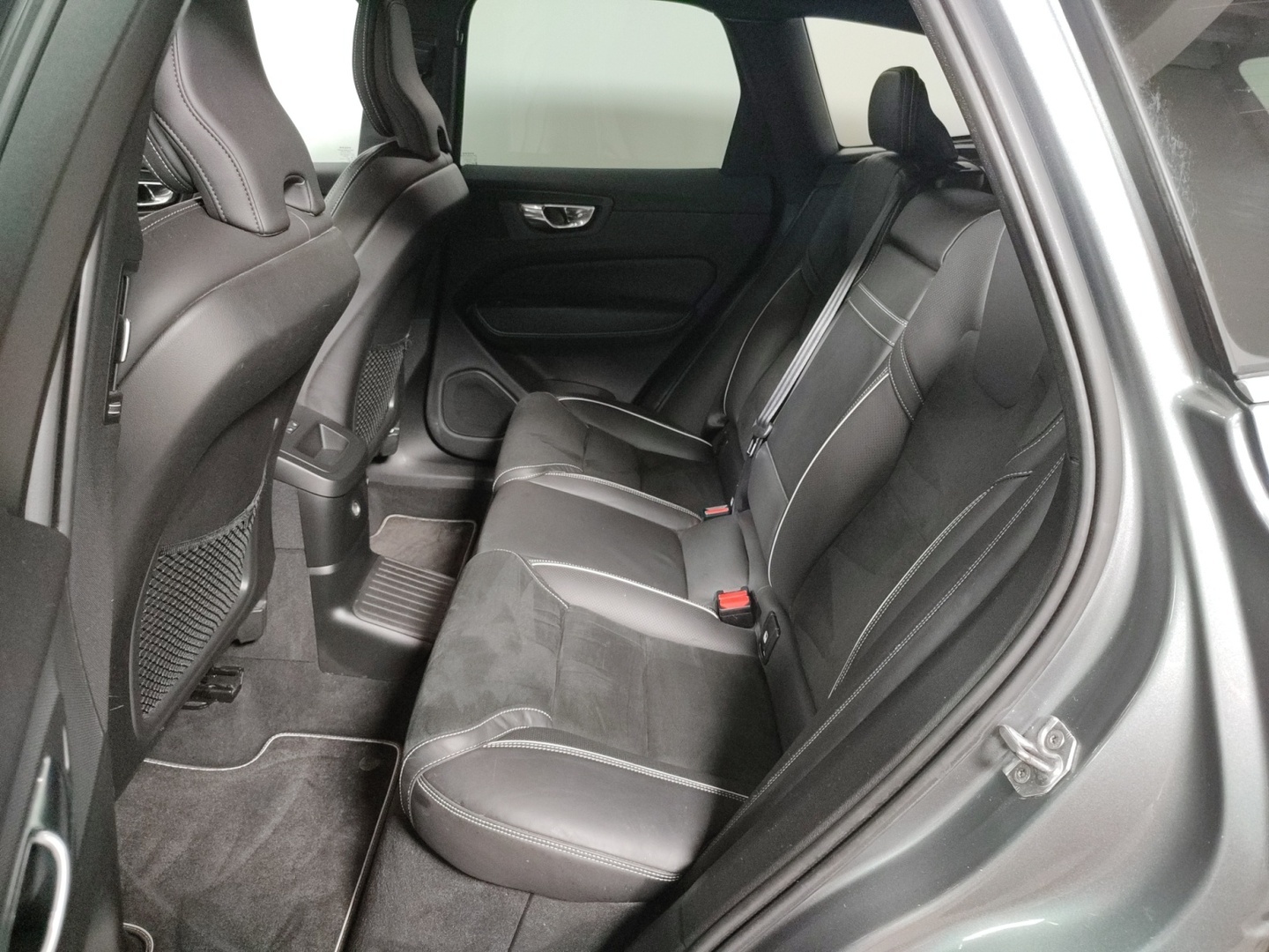 VOLVO XC60 2019