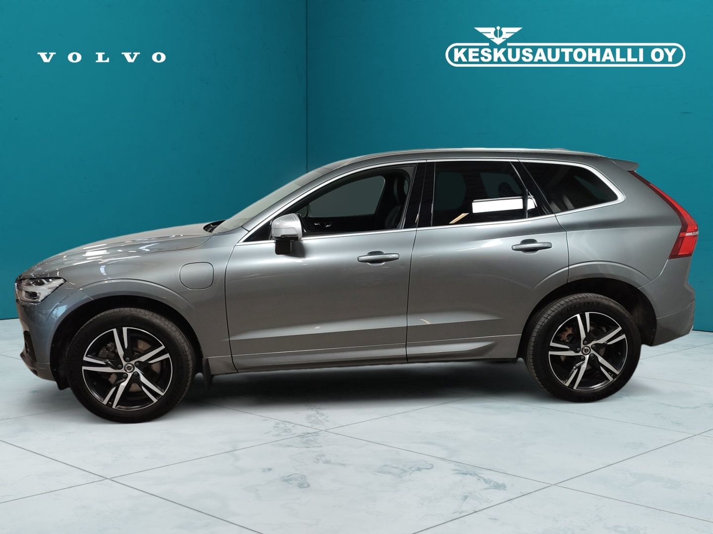 VOLVO XC60 2019