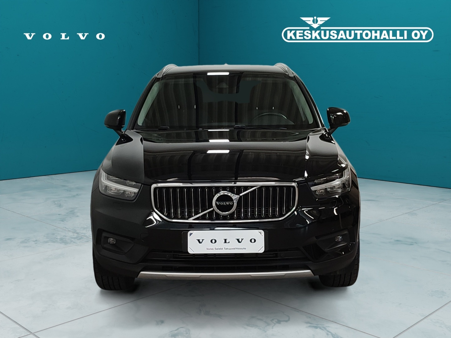 VOLVO XC40 2021