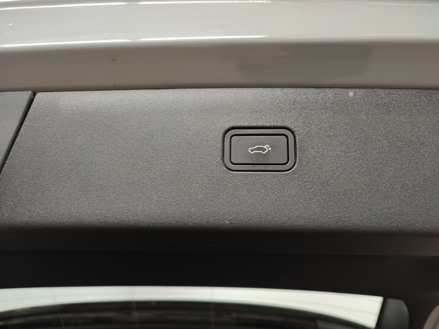 VOLVO EX30 2024