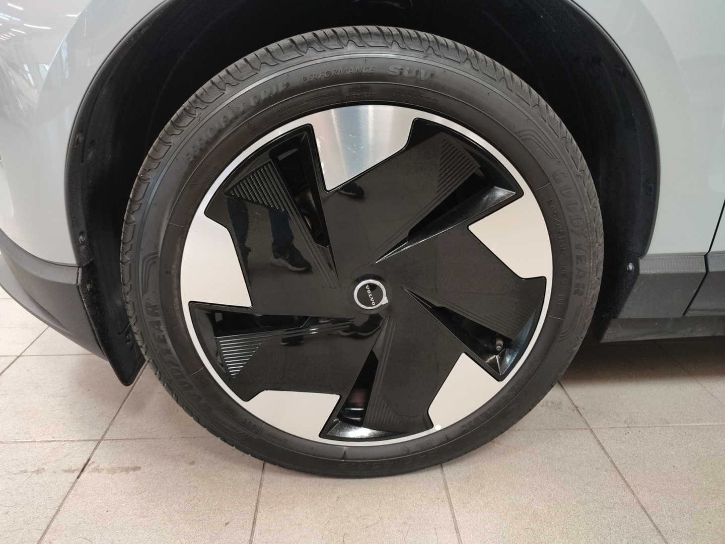 VOLVO EX30 2024