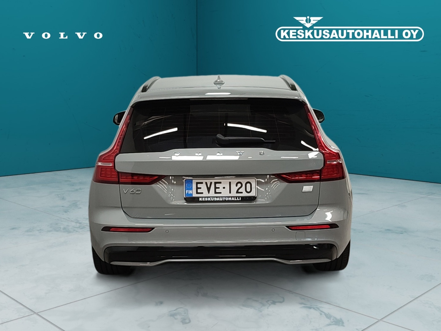 VOLVO V60 2024